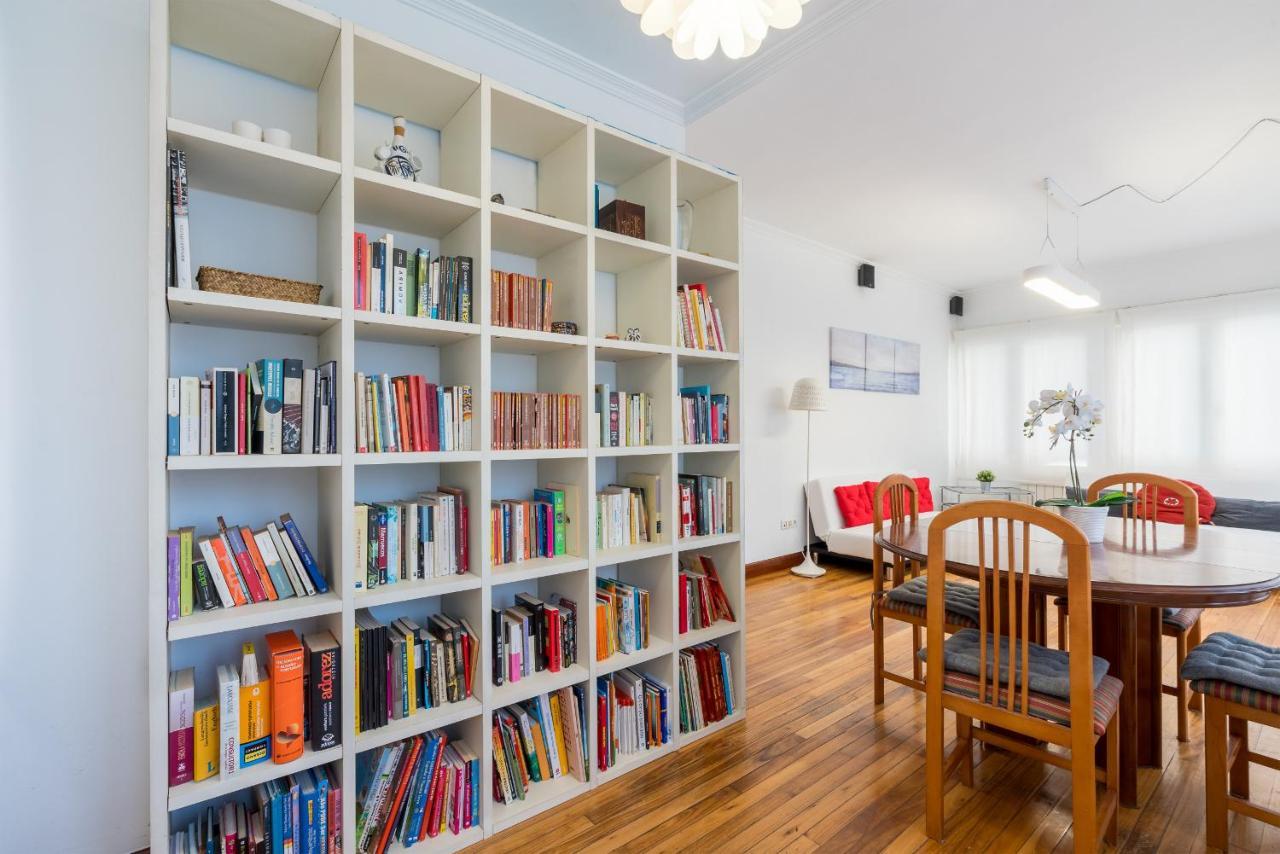 Ybarra Apartment By People Rentals Bilbao Exteriör bild