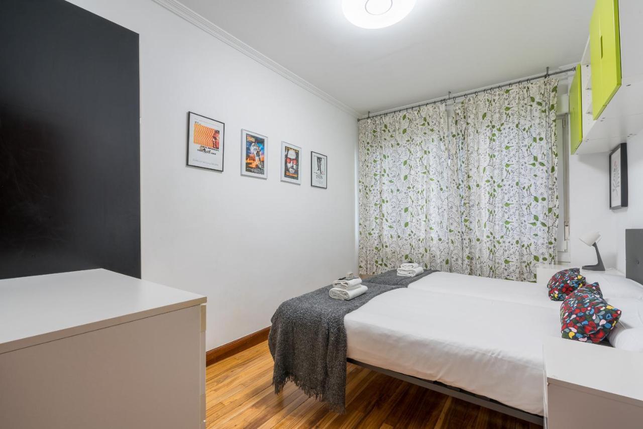 Ybarra Apartment By People Rentals Bilbao Exteriör bild